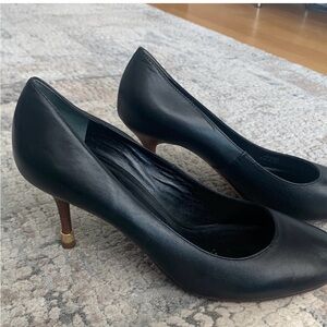 Tory Burch Black Women's Heel/Pump Size 9M